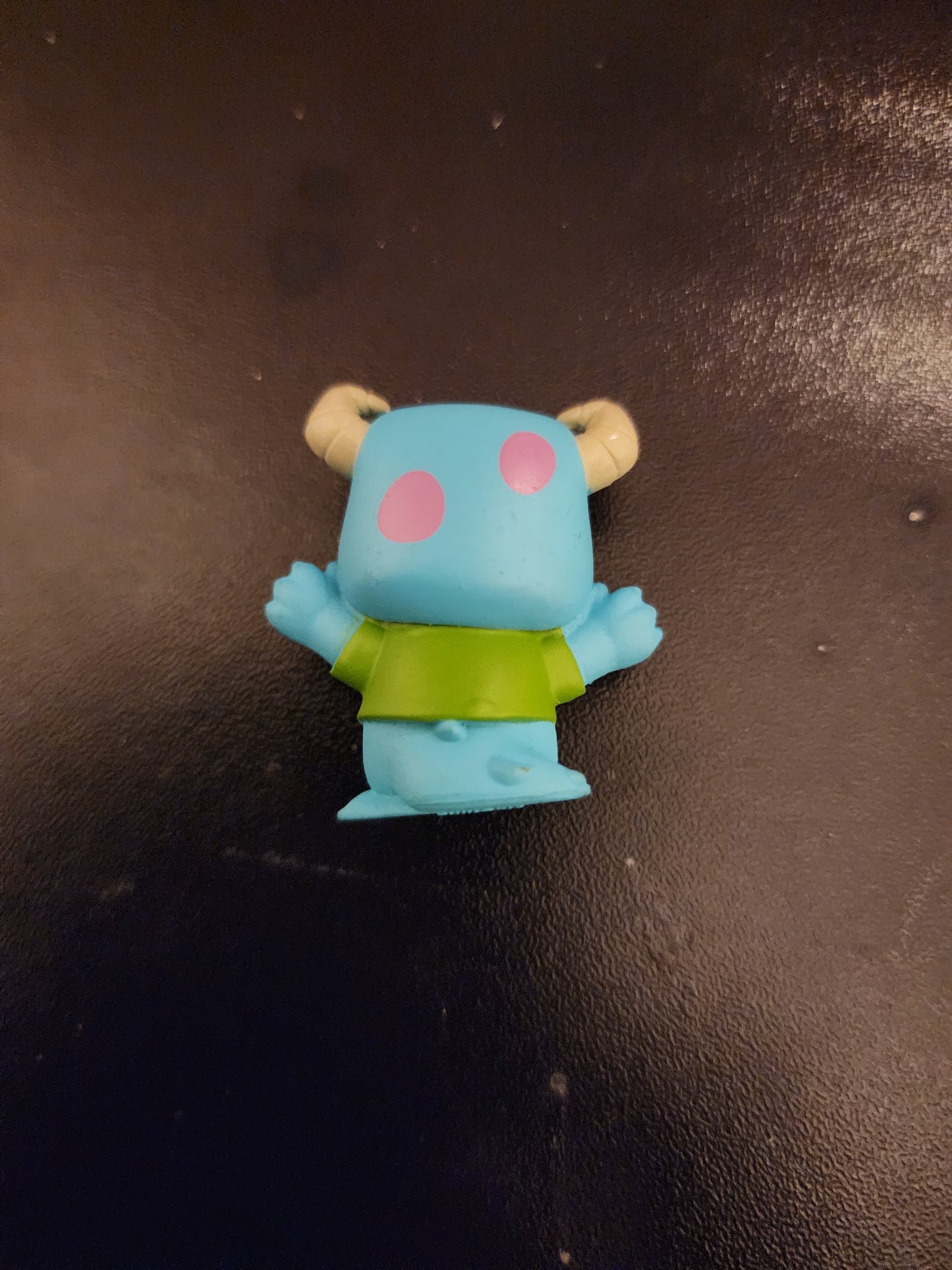 Live Individual Character's